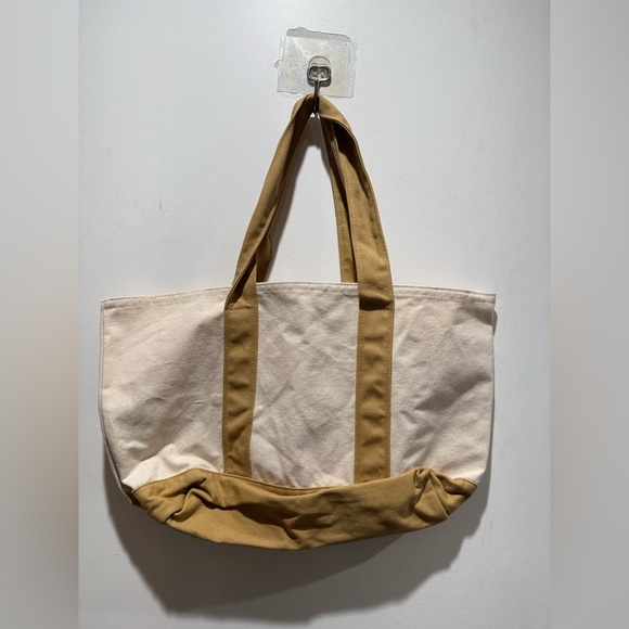 Studio Ghibli My Neighbor Totoro Acorn Charm Tote Bag - Picture 6 of 11